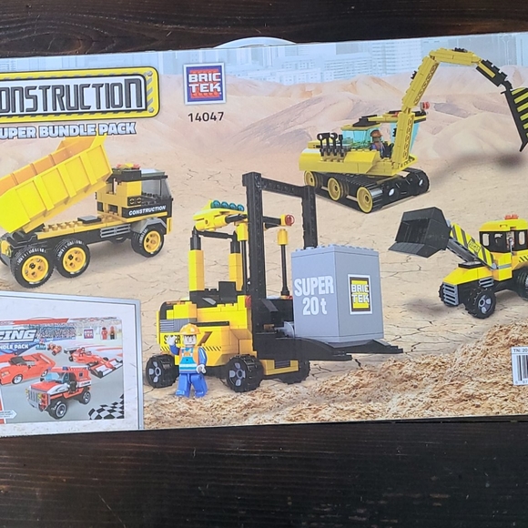 BRICTEK Construction Set - Picture 4 of 4